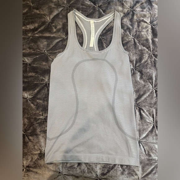 lululemon athletica Tops - Lululemon tank top